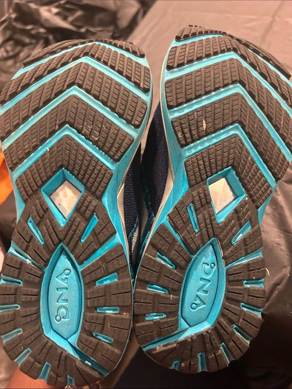 Brooks Navy and Teal Knit Running Sneakers